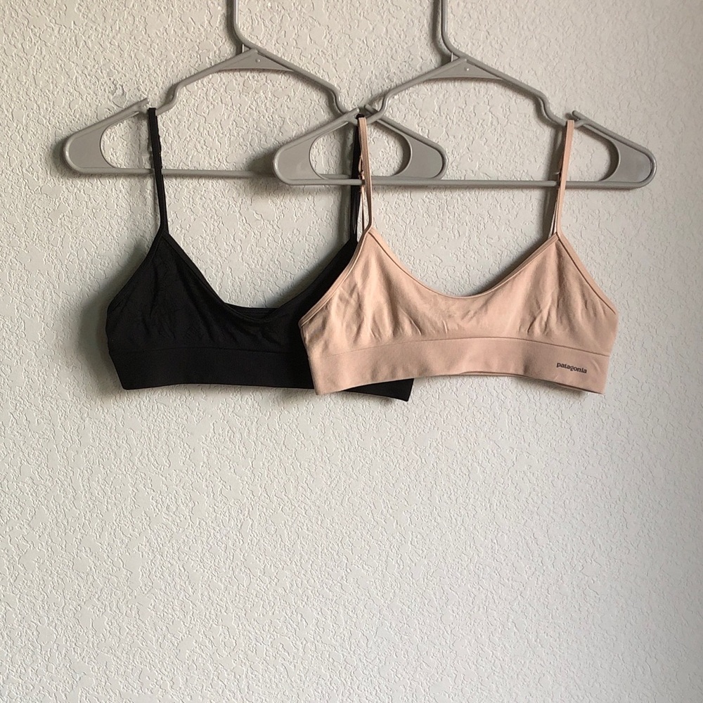 Patagonia Womens Barely Everyday Bra Bundle Large Nude Black